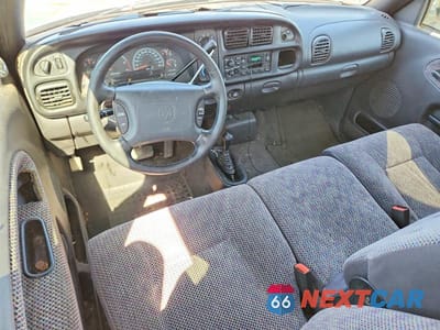 Zdjęcie 8 z 12 samochodu: 2000 DODGE RAM 1500 VIN:3B7HF13Z2YM215325 - miniatura