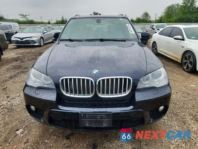 Piąte zdjęcie samochodu w środku: 2013 BMW X5 XDRIVE50I VIN:5UXZV8C5XD0C16265 - miniatura