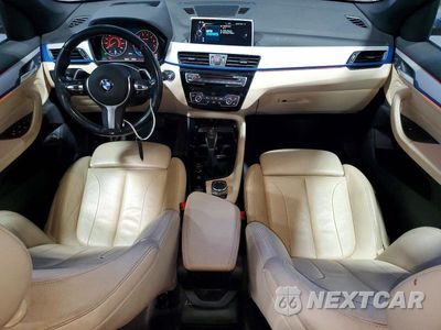 Zdjęcie 8 z 13 samochodu: 2017 BMW X1 XDRIVE28I VIN:WBXHT3C30H5F75589 - miniatura