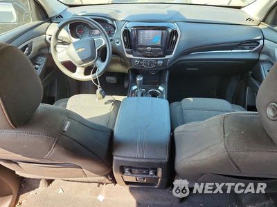 Zdjęcie 8 z 13 samochodu: 2019 CHEVROLET TRAVERSE LS VIN:1GNERFKW8KJ283123 - miniatura