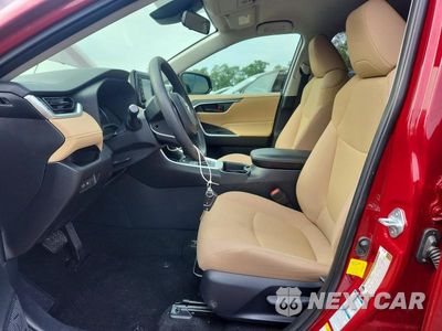 Zdjęcie 7 z 13 samochodu: 2019 TOYOTA RAV4 LE VIN:JTMG1RFV8KD504570 - miniatura