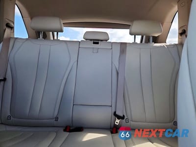 Zdjęcie 10 z 13 samochodu: 2014 BMW X5 XDRIVE35I VIN:5UXKR0C58E0H16949 - miniatura
