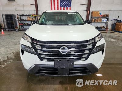 Piąte zdjęcie samochodu w środku: 2024 NISSAN ROGUE S VIN:5N1BT3AB6RC746879 - miniatura