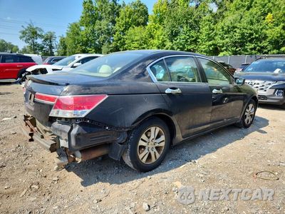 Trzecie zdjęcie samochodu z tyłu: 2010 HONDA ACCORD LXP VIN:1HGCP2F47AA144530 - miniatura