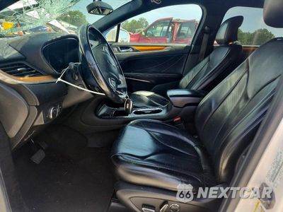 Zdjęcie 7 z 13 samochodu: 2019 LINCOLN MKC SELECT VIN:5LMCJ2C9XKUL30104 - miniatura