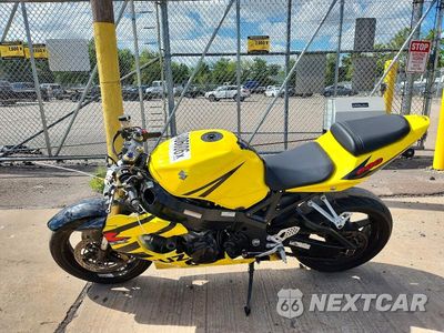 Trzecie zdjęcie samochodu z tyłu: 2005 SUZUKI GSX-R600 K VIN:JS1GN7CA252105867 - miniatura