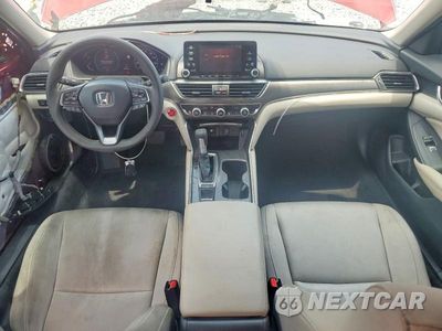 Zdjęcie 8 z 13 samochodu: 2019 HONDA ACCORD LX VIN:1HGCV1F11KA074515 - miniatura