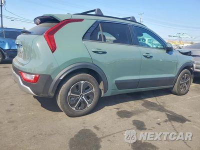 Trzecie zdjęcie samochodu z tyłu: 2025 KIA NIRO EX VIN:KNDCR3LE4S5274447 - miniatura