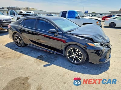 Czwarte zdjęcie samochodu z boku: 2019 TOYOTA CAMRY SE VIN:4T1B11HK2KU797005 - miniatura