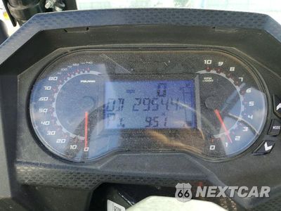 Zdjęcie 8 z 10 samochodu: 2021 POLARIS RZR TURBO S UTILITY VEHICLE VIN:3NSP4E920MF569831 - miniatura