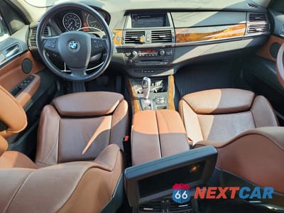Zdjęcie 8 z 12 samochodu: 2011 BMW X5 XDRIVE35D VIN:5UXZW0C50BL661685 - miniatura