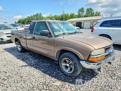 Czwarte zdjęcie samochodu z boku: 2002 CHEVROLET S TRUCK S10 VIN:1GCCS19W028256728 - miniatura