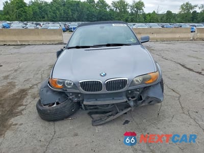 Piąte zdjęcie samochodu w środku: 2004 BMW 330 CI VIN:WBABW53424PL40019 - miniatura