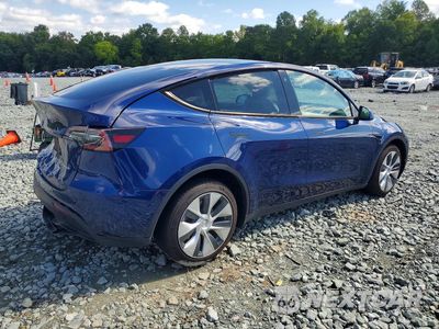 Trzecie zdjęcie samochodu z tyłu: 2022 TESLA MODEL Y VIN:7SAYGDEE3NF392395 - miniatura