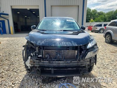Piąte zdjęcie samochodu w środku: 2021 NISSAN ROGUE S VIN:5N1AT3AB8MC737492 - miniatura