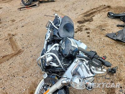 Piąte zdjęcie samochodu w środku: 2014 HARLEY-DAVIDSON FLHR ROAD KING VIN:1HD1FBM13EB647018 - miniatura