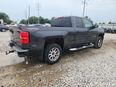 Trzecie zdjęcie samochodu z tyłu: 2016 CHEVROLET SILVERADO K1500 LT VIN:1GCVKREC9GZ114480 - miniatura