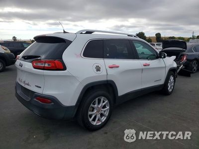 Trzecie zdjęcie samochodu z tyłu: 2016 JEEP CHEROKEE LATITUDE VIN:1C4PJLCB2GW113692 - miniatura