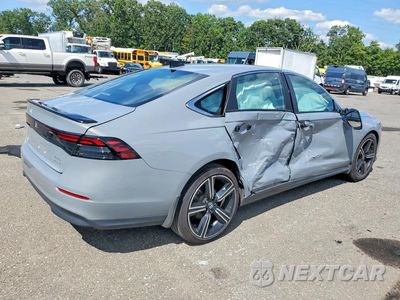 Trzecie zdjęcie samochodu z tyłu: 2025 HONDA ACCORD HYBRID SPORT VIN:1HGCY2F53SA083135 - miniatura