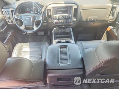Zdjęcie 8 z 12 samochodu: 2018 GMC SIERRA K1500 DENALI VIN:3GTU2PEC2JG385257 - miniatura