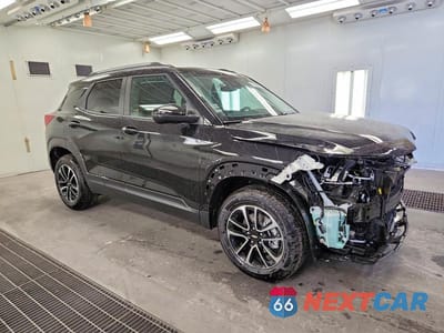 Czwarte zdjęcie samochodu z boku: 2026 CHEVROLET TRAILBLAZER LT VIN:KL79MRSL9TB282281 - miniatura