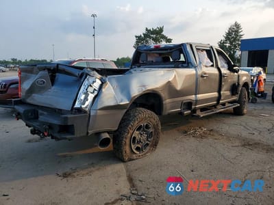 Trzecie zdjęcie samochodu z tyłu: 2024 FORD F250 SUPER DUTY VIN:1FT8W2BM1REE26681 - miniatura