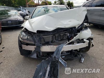 Piąte zdjęcie samochodu w środku: 2012 MERCEDES-BENZ C 300 4MATIC VIN:WDDGF8BB6CR214362 - miniatura