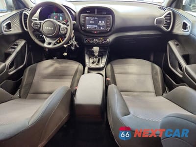 Zdjęcie 8 z 12 samochodu: 2025 KIA SOUL LX VIN:KNDJ23AU9S7932208 - miniatura