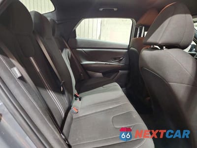 Zdjęcie 10 z 12 samochodu: 2025 HYUNDAI ELANTRA SEL SPORT VIN:KMHLM4DG2SU064452 - miniatura