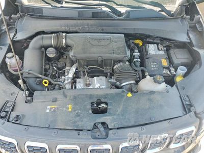 Zdjęcie 12 z 13 samochodu: 2025 JEEP COMPASS LATITUDE VIN:3C4NJDBN7ST609188 - miniatura
