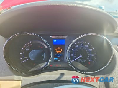 Zdjęcie 9 z 12 samochodu: 2013 HYUNDAI SONATA HYBRID VIN:KMHEC4A42DA098000 - miniatura