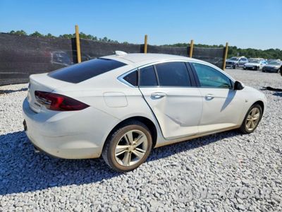 Trzecie zdjęcie samochodu z tyłu: 2019 BUICK REGAL PREFERRED VIN:W04GL6SX0K1025958 - miniatura