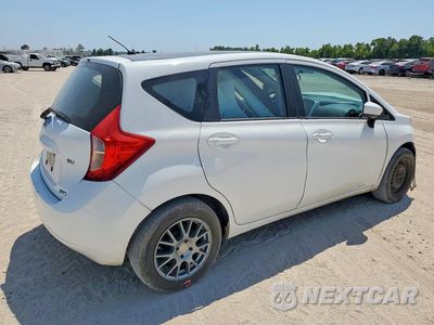 Trzecie zdjęcie samochodu z tyłu: 2015 NISSAN VERSA NOTE SV VIN:3N1CE2CP9FL409633 - miniatura