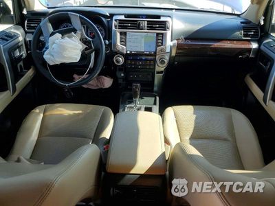 Zdjęcie 8 z 13 samochodu: 2020 TOYOTA 4RUNNER LIMITED VIN:JTEZU5JR0L5215354 - miniatura