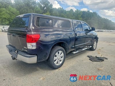 Trzecie zdjęcie samochodu z tyłu: 2012 TOYOTA TUNDRA DOUBLE CAB SR5 VIN:5TFUW5F1XCX251746 - miniatura