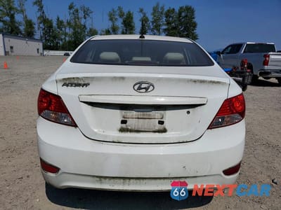 Zdjęcie 6 z 12 samochodu: 2013 HYUNDAI ACCENT GLS VIN:KMHCT4AE1DU332822 - miniatura