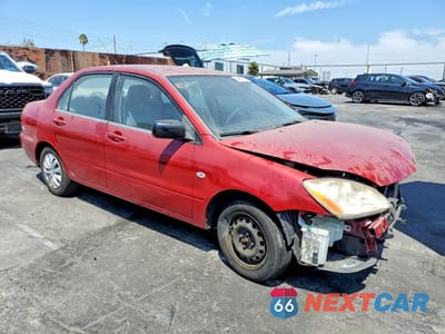 Czwarte zdjęcie samochodu z boku: 2004 MITSUBISHI LANCER ES VIN:JA3AJ26E14U010520 - miniatura