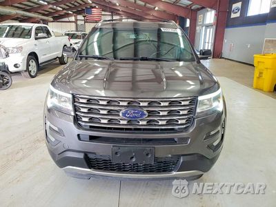 Piąte zdjęcie samochodu w środku: 2017 FORD EXPLORER XLT VIN:1FM5K8DH2HGA83251 - miniatura
