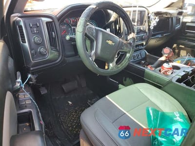 Zdjęcie 8 z 12 samochodu: 2018 CHEVROLET SILVERADO K3500 LTZ VIN:1GC4K0CY3JF106213 - miniatura