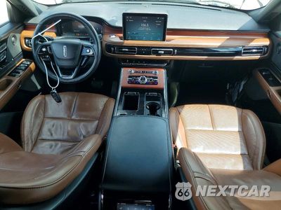 Zdjęcie 8 z 14 samochodu: 2022 LINCOLN AVIATOR RESERVE VIN:5LM5J7WC2NGL11059 - miniatura