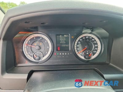 Zdjęcie 9 z 12 samochodu: 2019 RAM 1500 CLASSIC TRADESMAN VIN:1C6RR6FG2KS712464 - miniatura