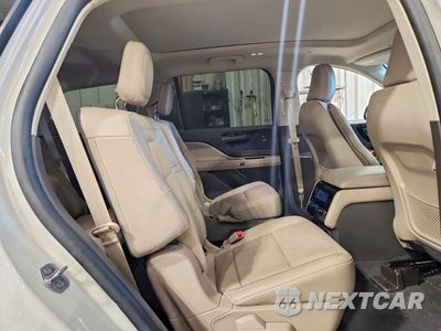Zdjęcie 11 z 13 samochodu: 2024 LINCOLN AVIATOR RESERVE VIN:5LM5J7XC7RGL06072 - miniatura