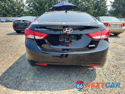 Zdjęcie 6 z 12 samochodu: 2013 HYUNDAI ELANTRA LIMITED VIN:5NPDH4AE8DH161832 - miniatura