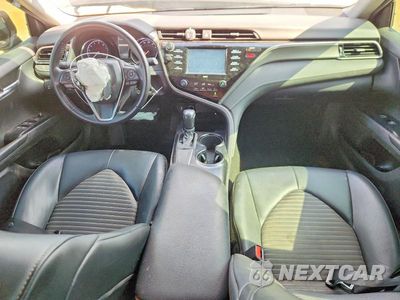 Zdjęcie 8 z 12 samochodu: 2020 TOYOTA CAMRY SE VIN:4T1G11AK3LU957281 - miniatura