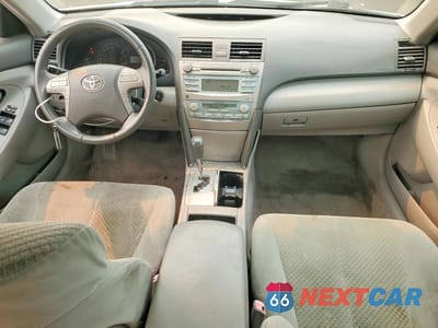 Zdjęcie 8 z 12 samochodu: 2007 TOYOTA CAMRY HYBRID VIN:JTNBB46K573041683 - miniatura