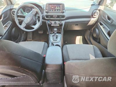 Zdjęcie 8 z 12 samochodu: 2018 HYUNDAI KONA SE VIN:KM8K1CAA4JU182693 - miniatura