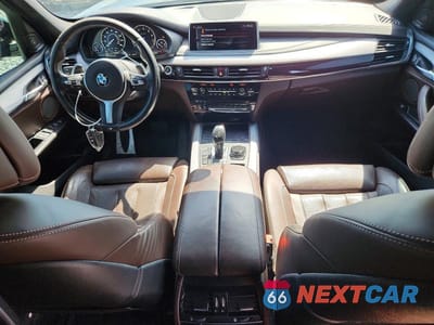 Zdjęcie 8 z 13 samochodu: 2017 BMW X5 XDRIVE50I VIN:5UXKR6C30H0U13814 - miniatura