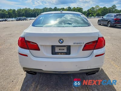Zdjęcie 6 z 12 samochodu: 2011 BMW 550 XI VIN:WBAFU9C57BC786176 - miniatura