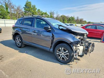 Czwarte zdjęcie samochodu z boku: 2018 TOYOTA RAV4 LE VIN:2T3ZFREV1JW449103 - miniatura
