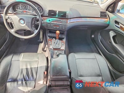 Zdjęcie 8 z 13 samochodu: 2004 BMW 330 XI VIN:WBAEW53404PN36277 - miniatura